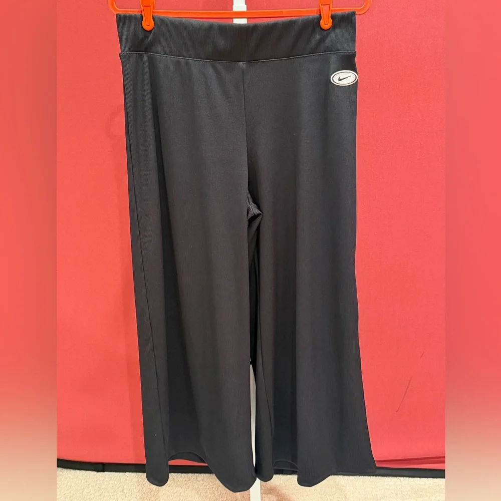 Nike Black High-Waist Performance Wide Leg Pants with Swoosh Patch